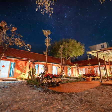 Truong Phu House - Hotel & Apartment Хуе Екстериор снимка
