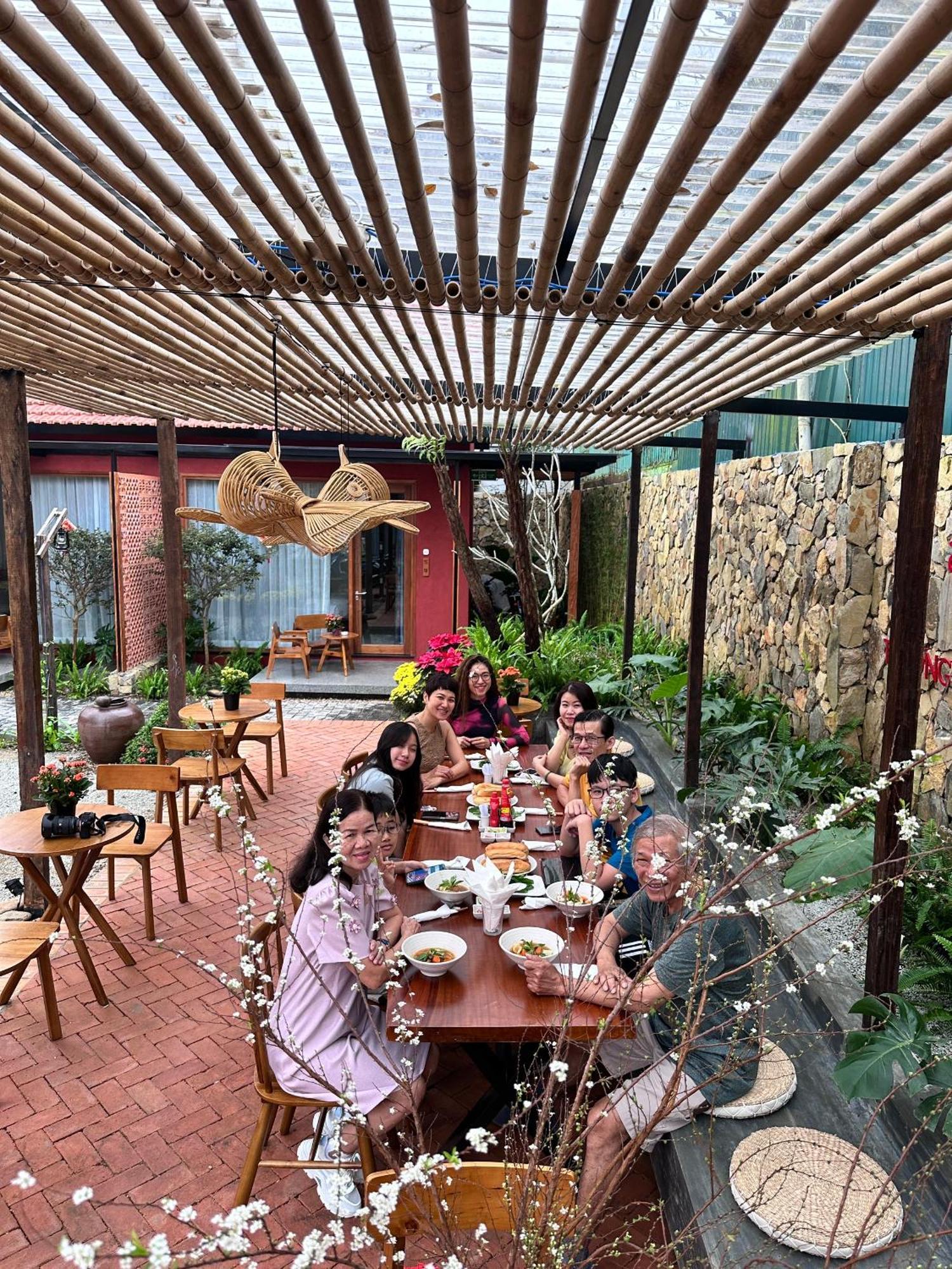 Truong Phu House - Hotel & Apartment Хуе Екстериор снимка