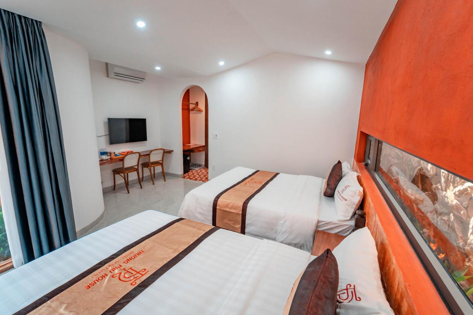 Truong Phu House - Hotel & Apartment Хуе Екстериор снимка