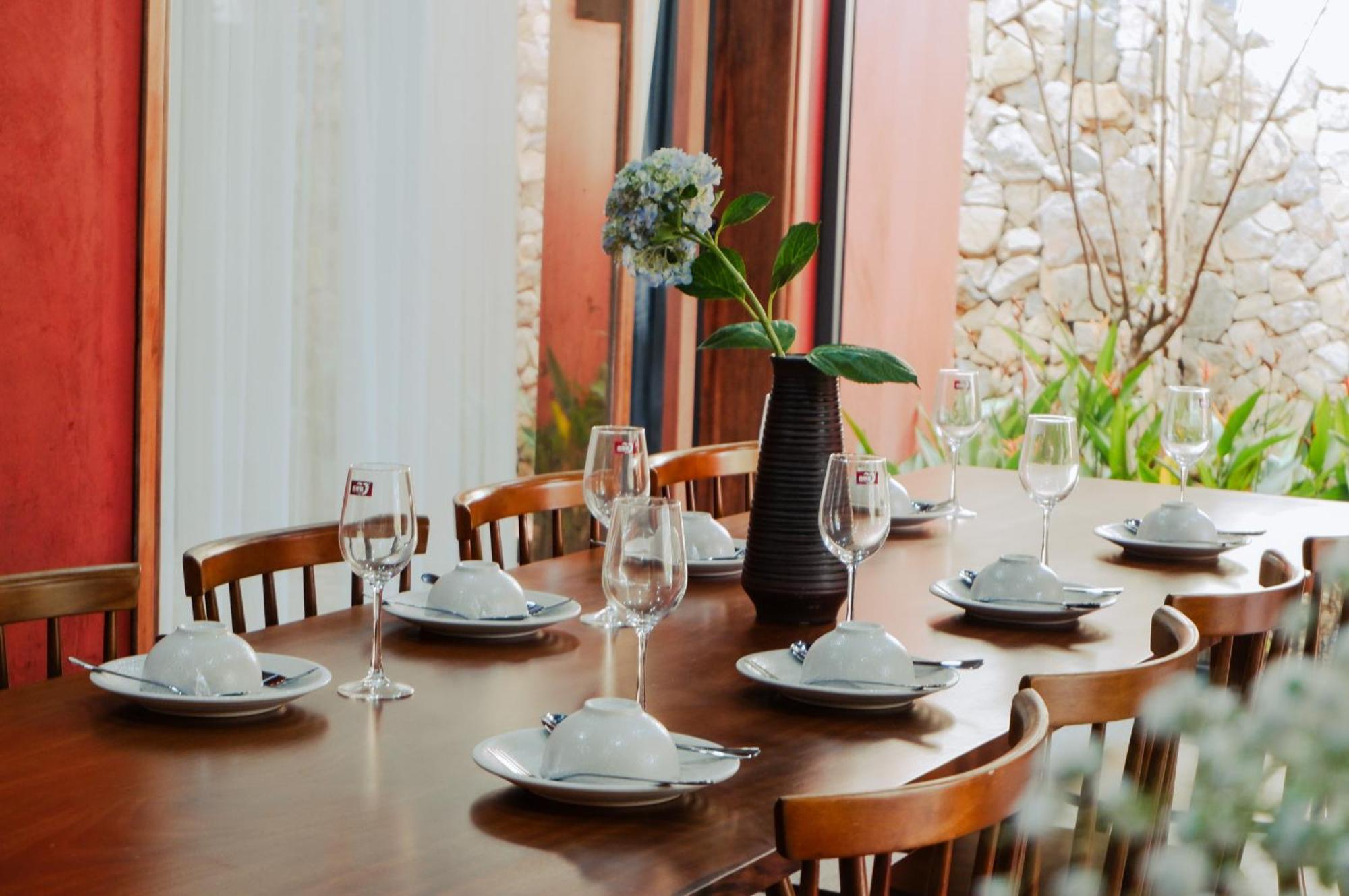 Truong Phu House - Hotel & Apartment Хуе Екстериор снимка